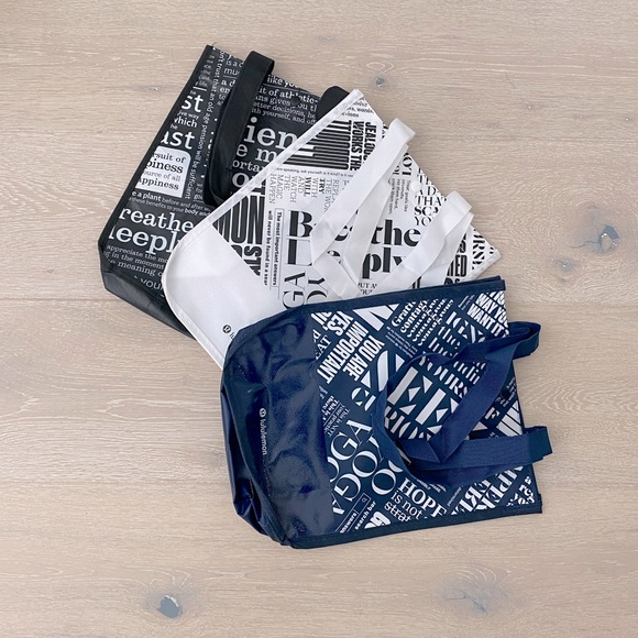 Set of 3 small Lululemon shopping bags
